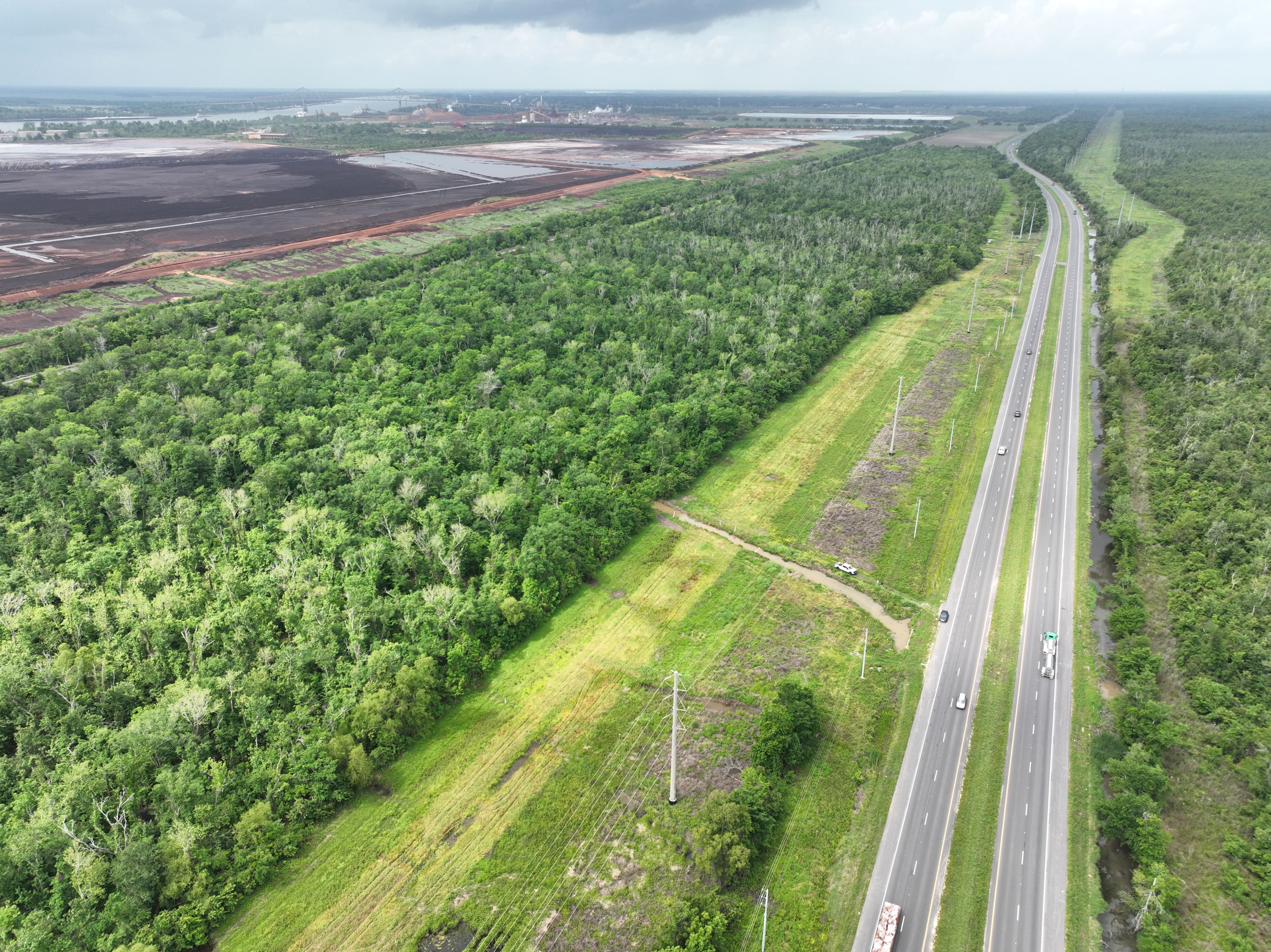 Listing Photo: louisiana railspur vacant land